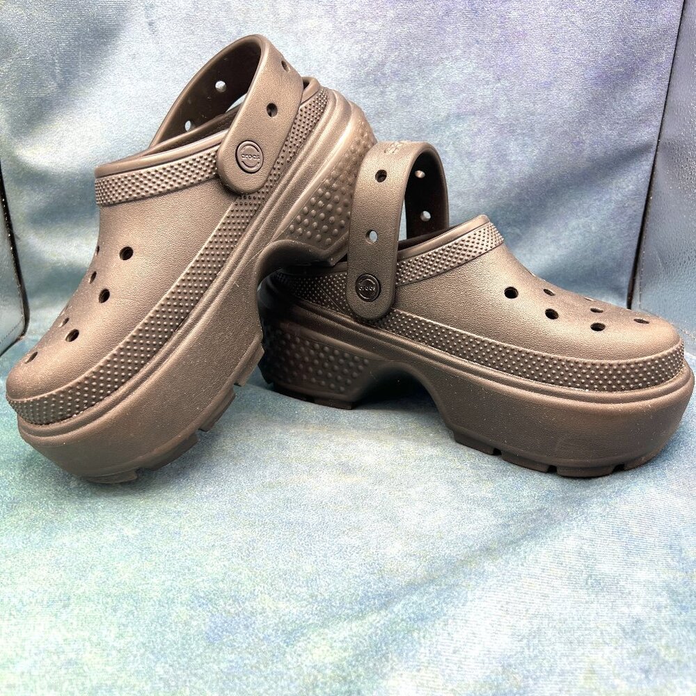 Crocs Platform Shoes Size 7 Womens
